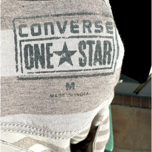 Converse One Star, V-neck, Short Sleeve, Shirt, Size Medium - Picture 3 of 3